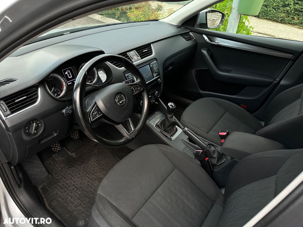 Skoda Octavia 1.6 TDI Ambition - 4