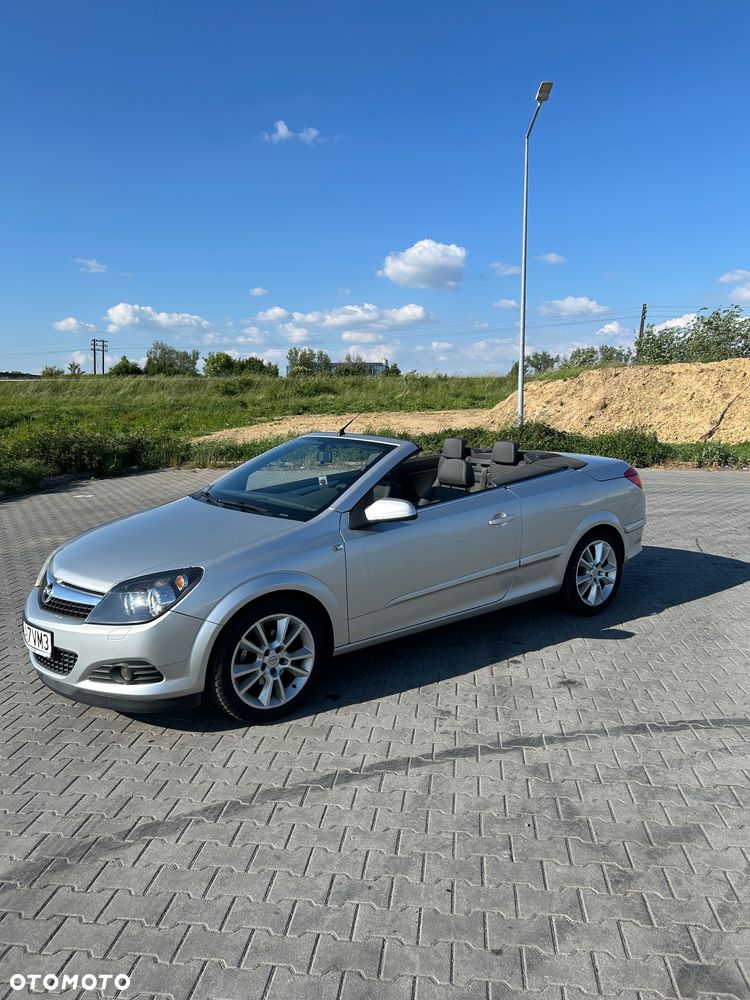 Opel Astra 1.6 Cosmo - 9