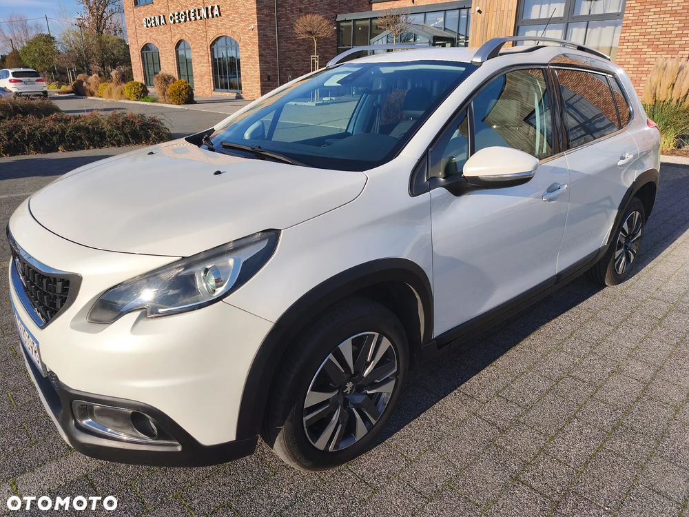 Peugeot 2008 PureTech 130 GPF Stop&Start Allure - 17