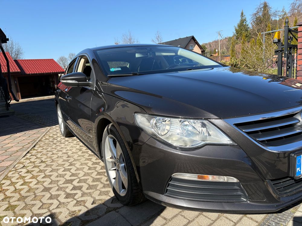 Volkswagen Passat 1.8 TSI Exclusive - 2