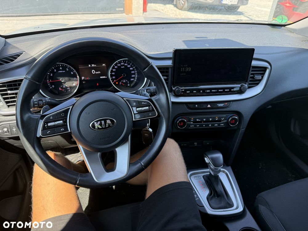 Kia XCeed - 6