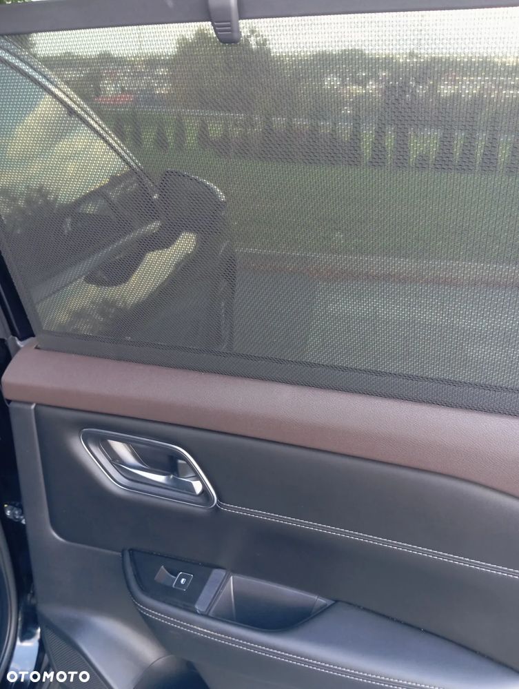 Nissan Rogue - 19