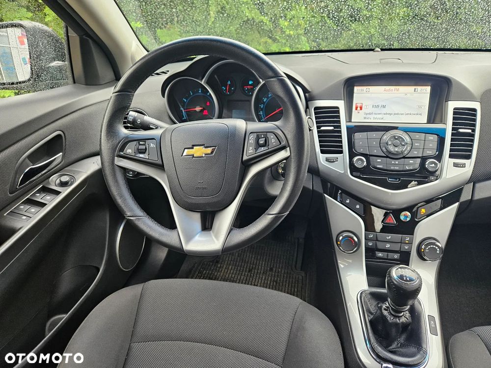 Chevrolet Cruze 1.6 LT+ - 15