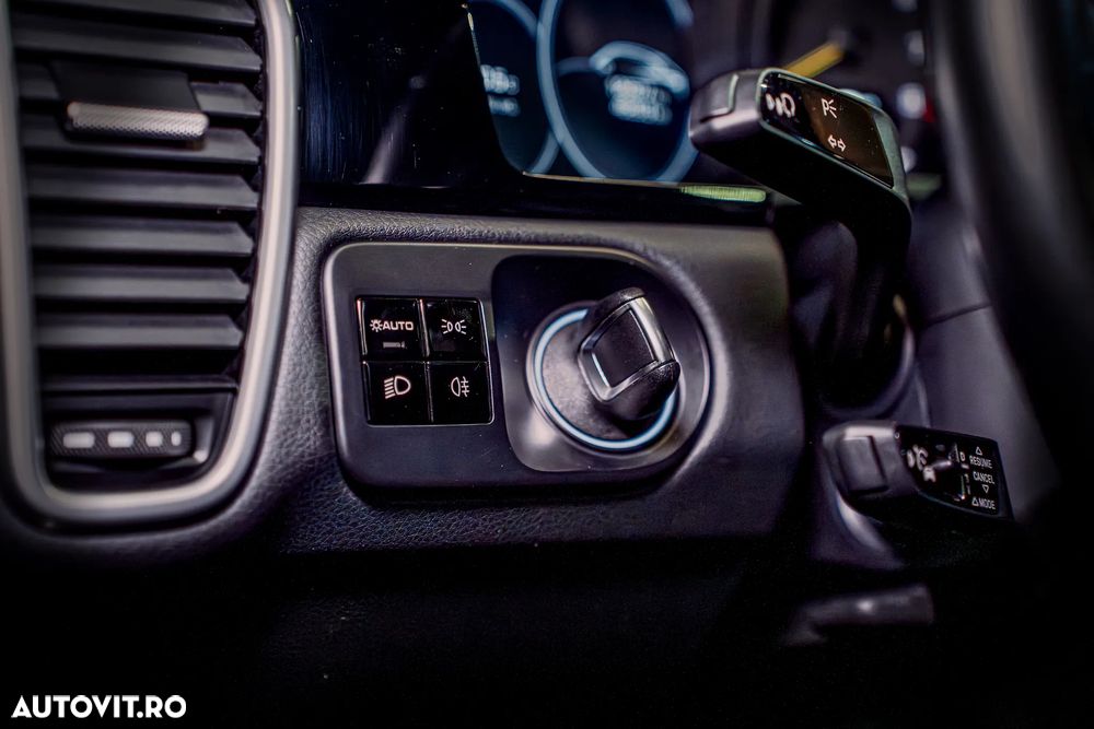 Porsche Cayenne S Tiptronic S - 31