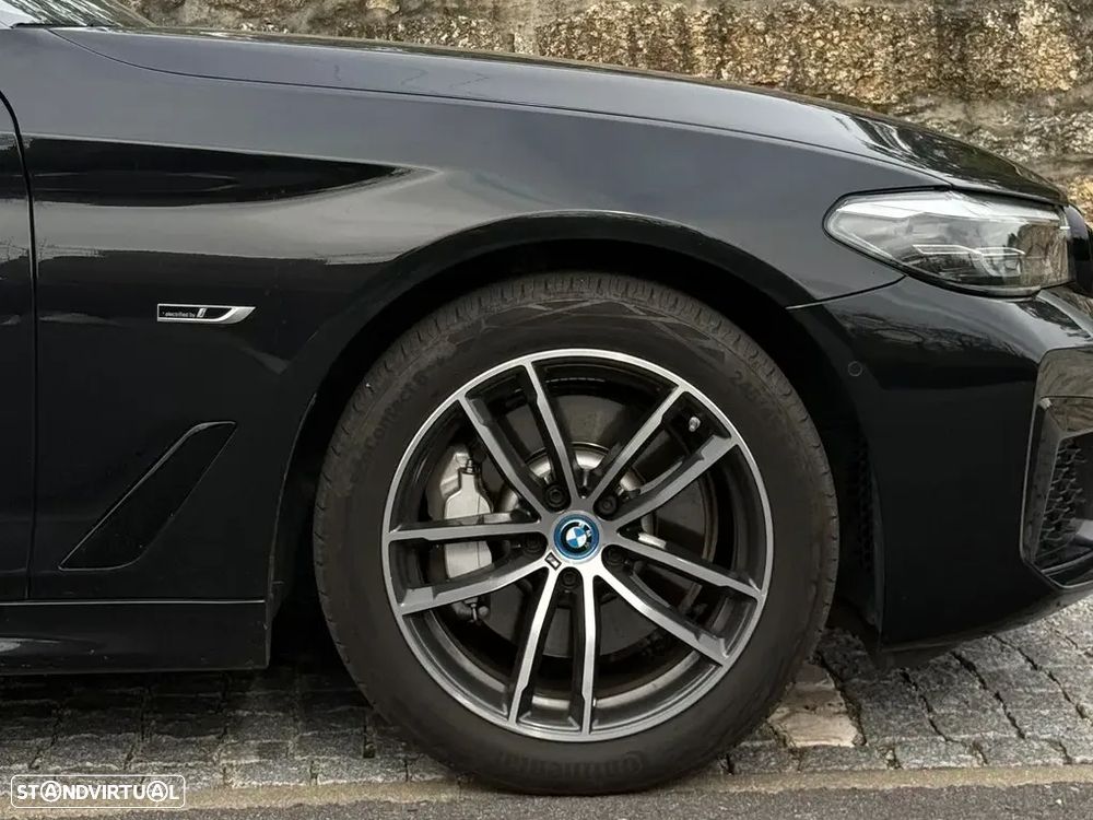 BMW 530 e Pack M - 9