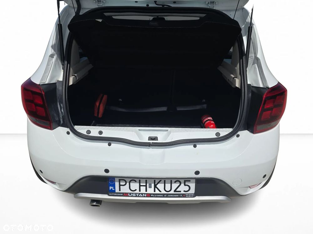 Dacia Sandero - 5