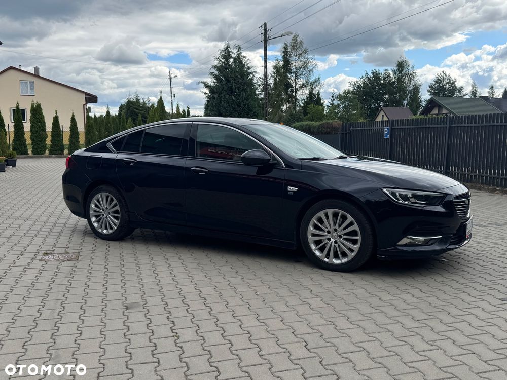 Opel Insignia - 8