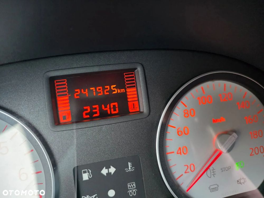 Dacia Logan 1.5 dCi Prestige - 20