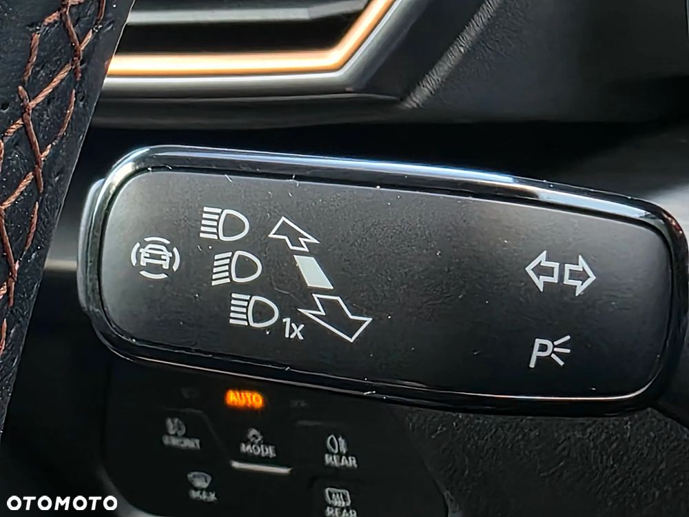 Cupra Leon 2.0 TSI DSG VZ Black Edition - 14
