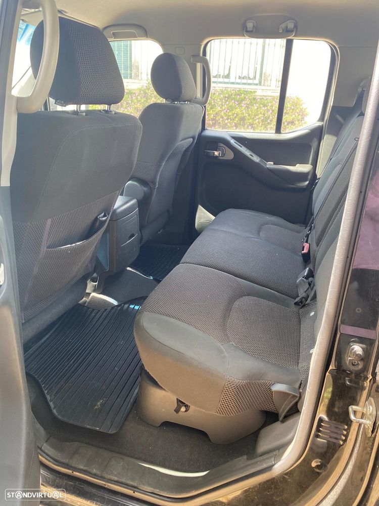Nissan Pick Up 2.5 TD CD — fotografia 3