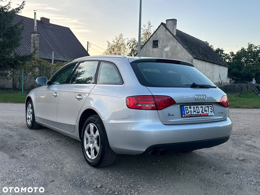 Audi A4 Avant - 8