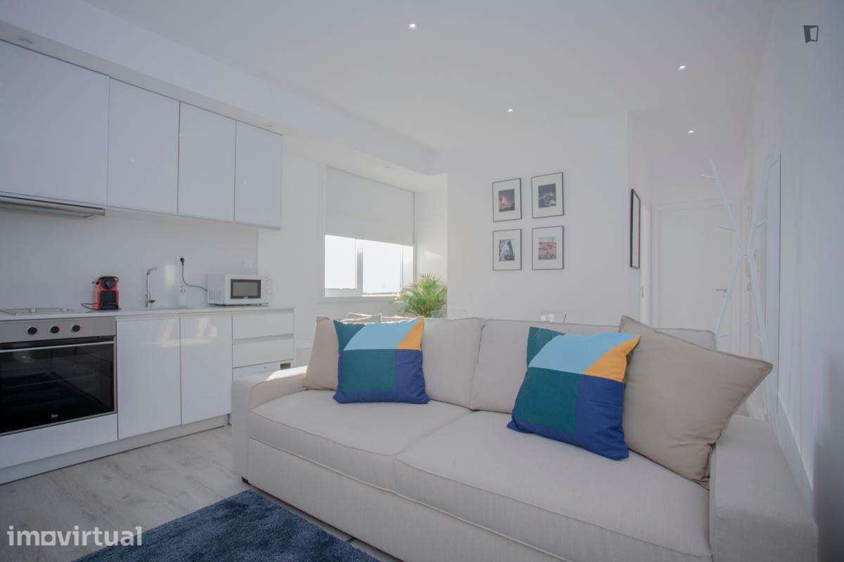 Apartamento com 1 quartos - localizado em Cedofeita Porto - Grande imagem: 3/24