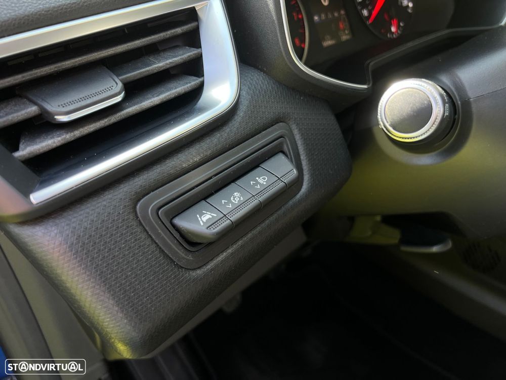 Renault Clio 1.0 TCe Techno - 22