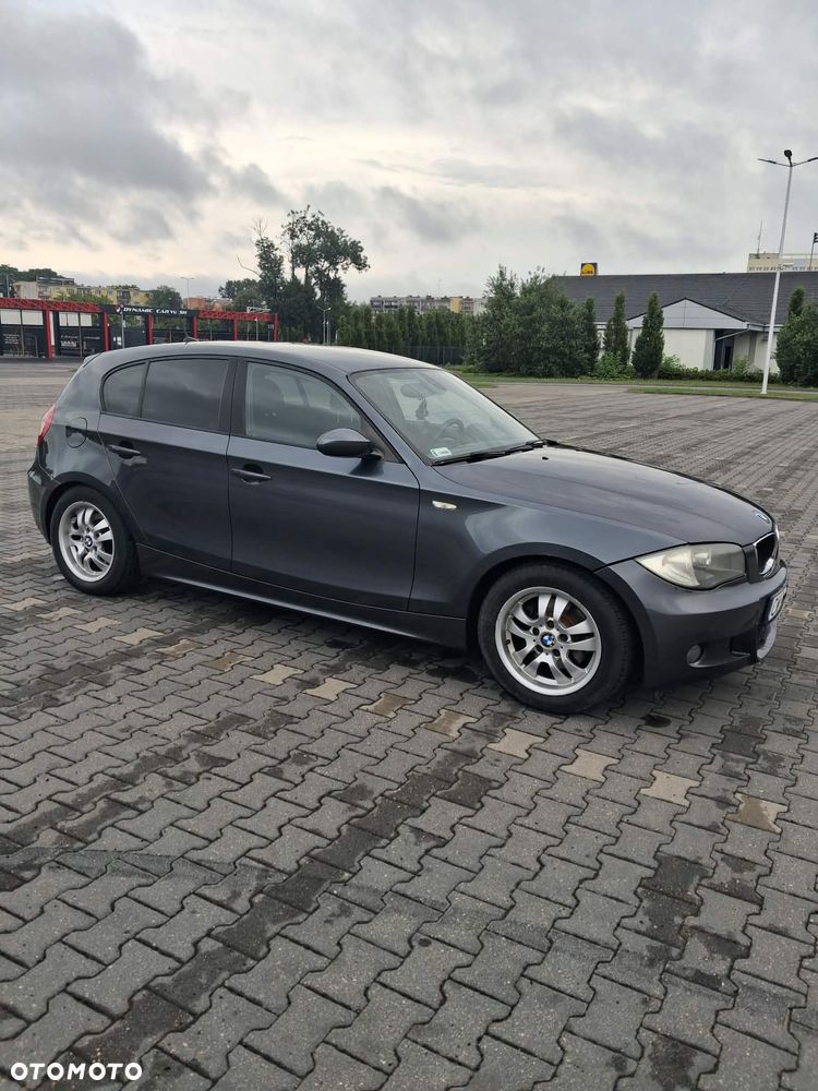 BMW Seria 1 120d - 9