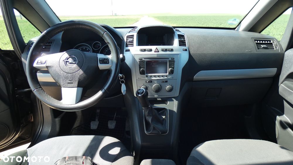 Opel Zafira 1.8 Family - 15