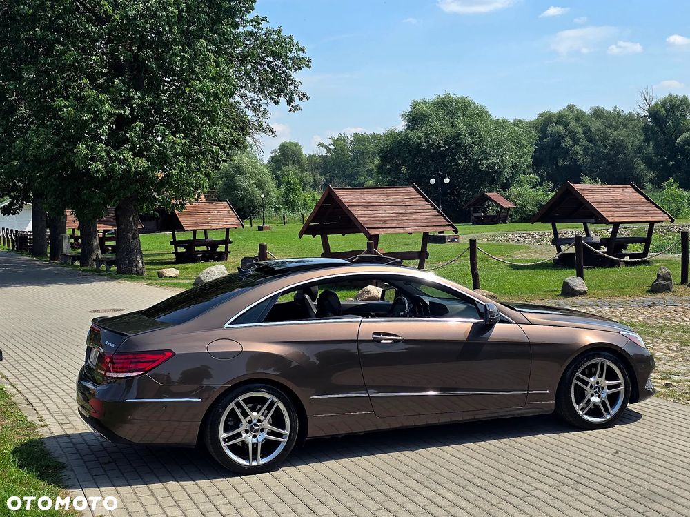 Mercedes-Benz Klasa E 350 4-Matic - 28