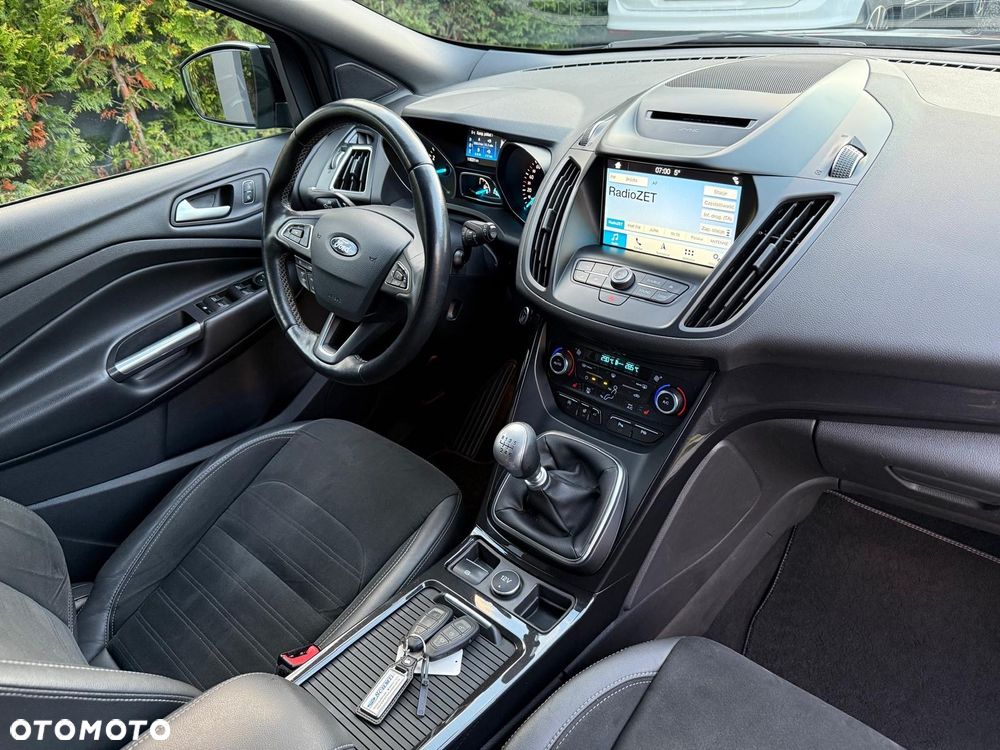 Ford Kuga 1.5 EcoBoost 2x4 SYNC - 11