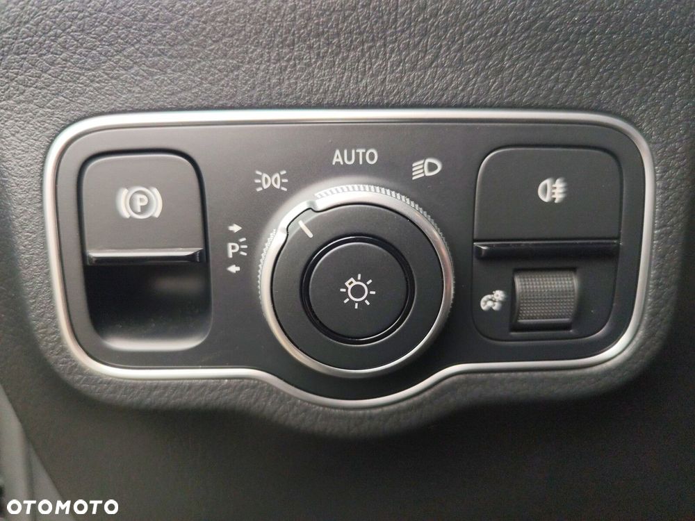 Mercedes-Benz Klasa B - 24