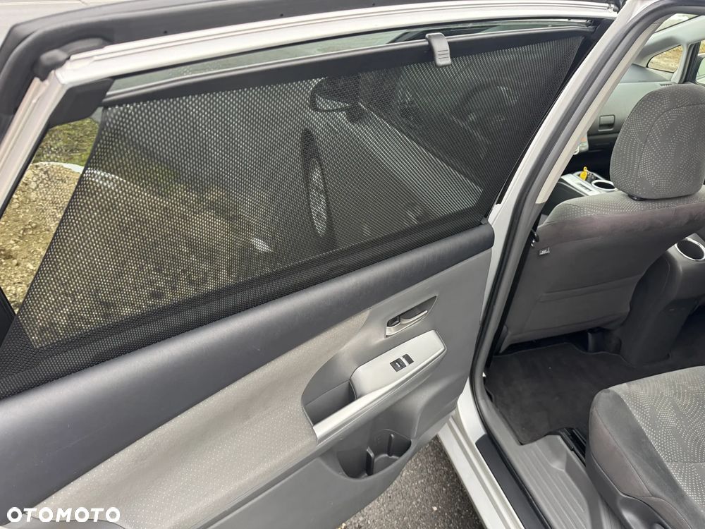 Toyota Prius+ (Hybrid) Comfort - 22