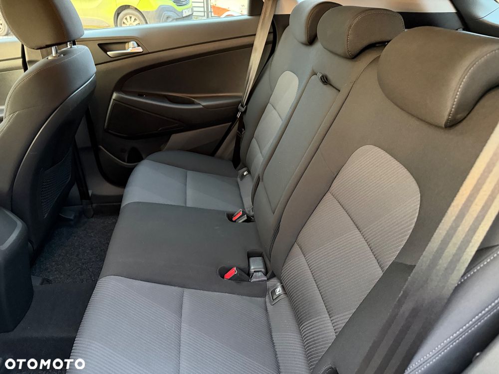 Hyundai Tucson blue 1.6 GDi 2WD Navi - 14