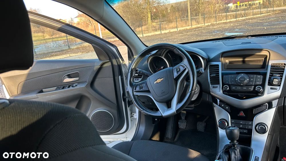 Chevrolet Cruze 1.7TD LT+ - 9
