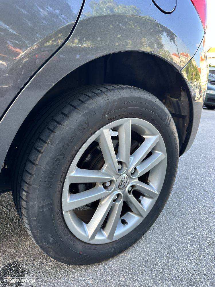 Toyota Auris 1.4 VVT-i Luna - 16
