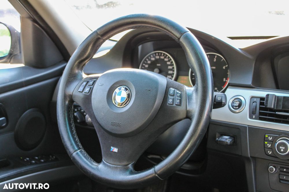 BMW Seria 3 320d DPF Aut. - 20