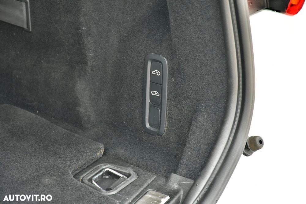 Volvo XC 60 Recharge T8 Twin Engine eAWD Polestar Engineered - 16