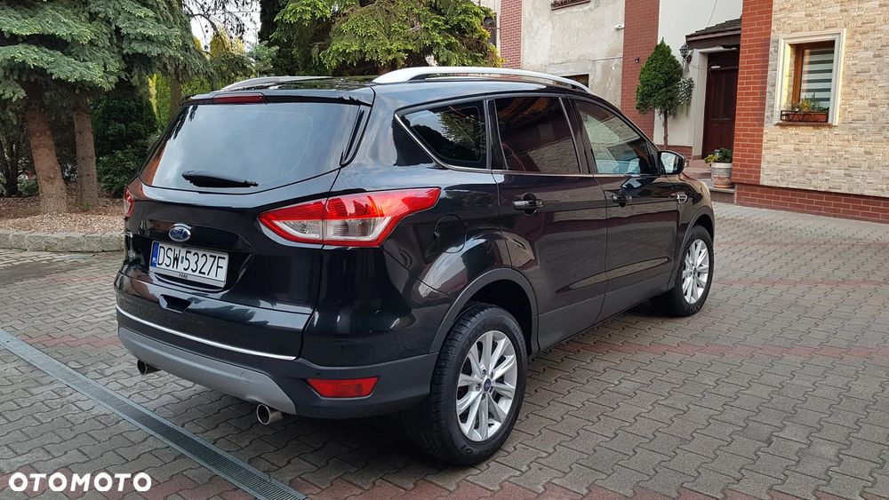 Ford Kuga 2.0 TDCi FWD Titanium Plus - 35