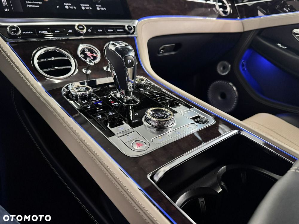 Bentley Continental GT V8 - 37
