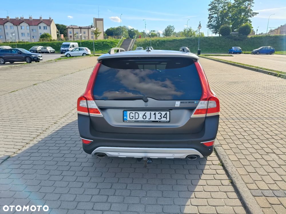 Volvo XC 70 D5 AWD Summum - 6