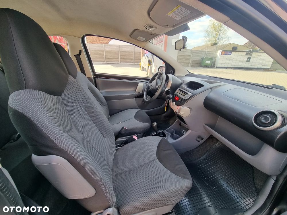 Toyota Aygo 1.0 VVT-i Black - 13