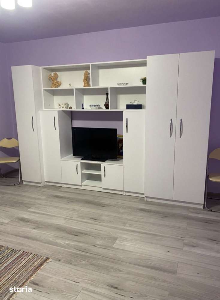 Apartament cu 2 camere de închiriat în zona Centru — fotografia 2