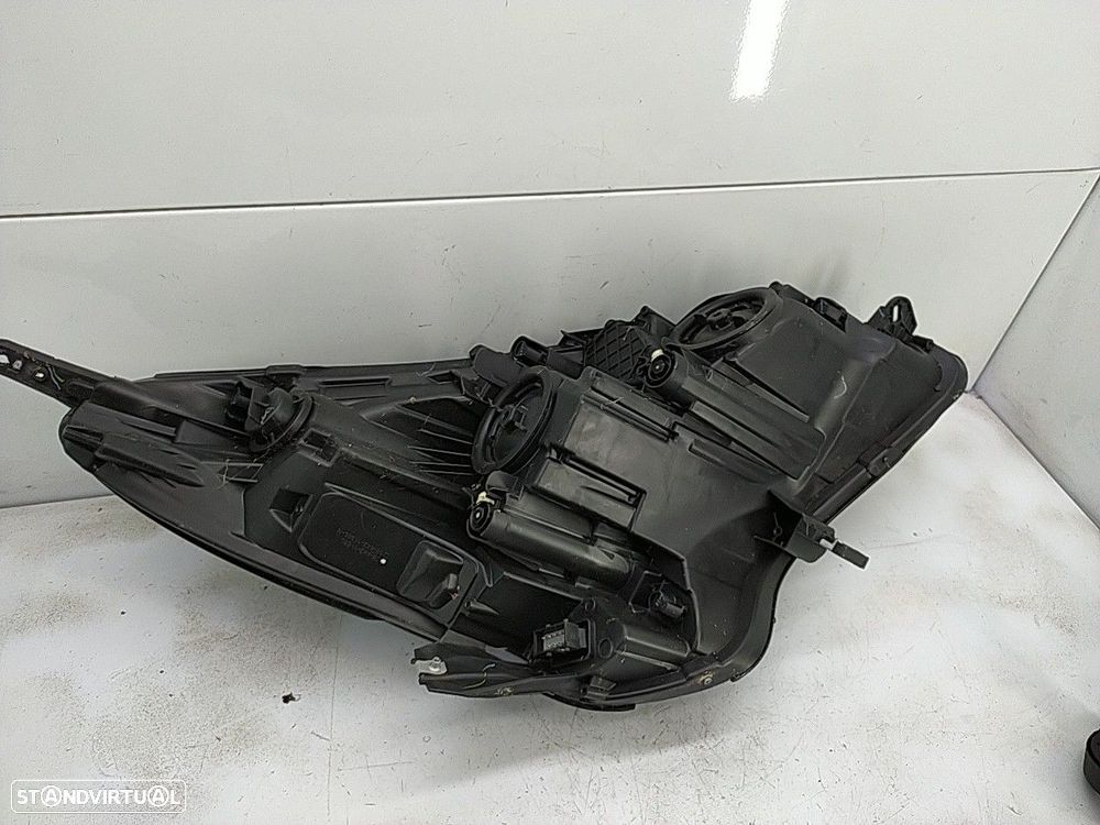 Farol Esquerdo Opel Corsa E Van (X15) - 3