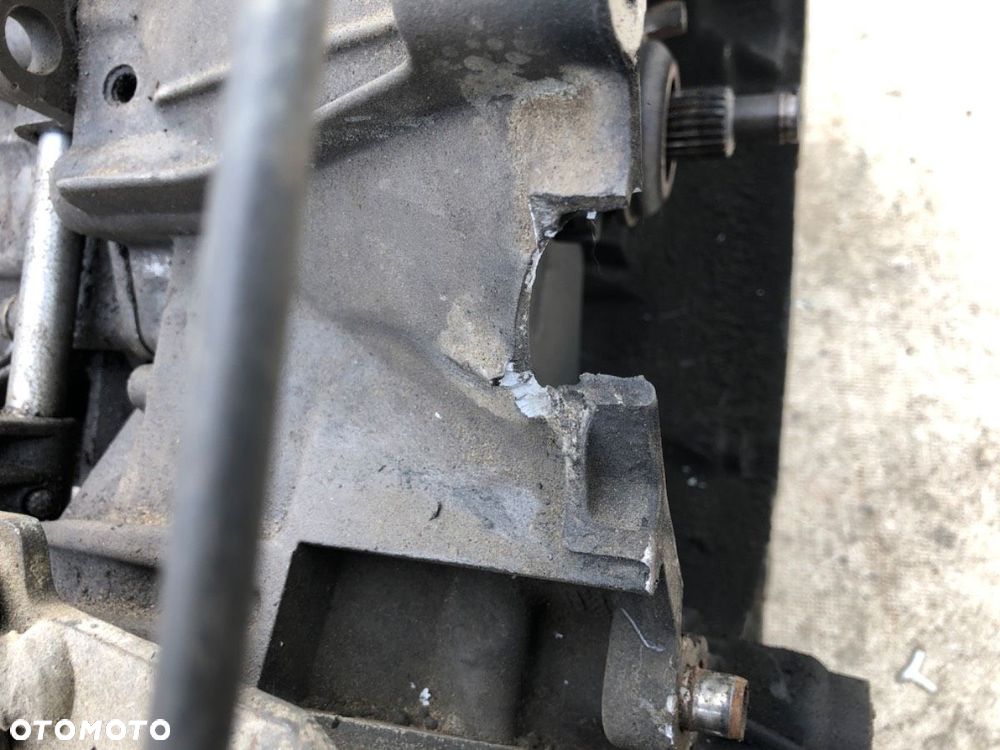 SKRZYNIA BIEGÓW  PEUGEOT BOXER Autobus (230P) 1994 - 2002 2.5 D 63 kW [86 KM] olej napędowy 1994 - - 6