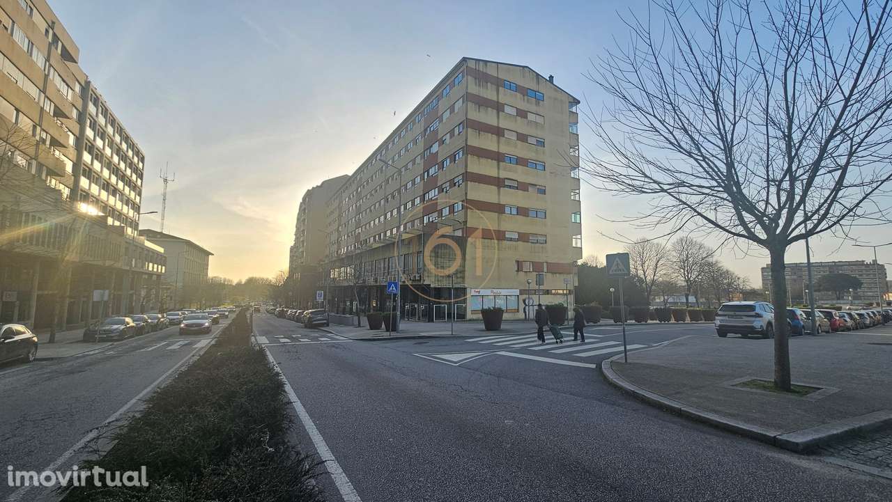 Apartamento T2+1 Centro de Matosinhos último piso - Grande imagem: 3/47