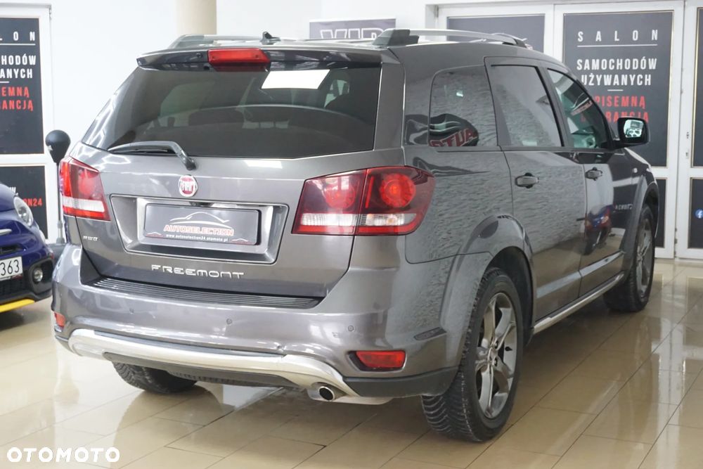 Fiat Freemont 2.0 Multijet 16V DPF Automatik Allrad Black Code - 6