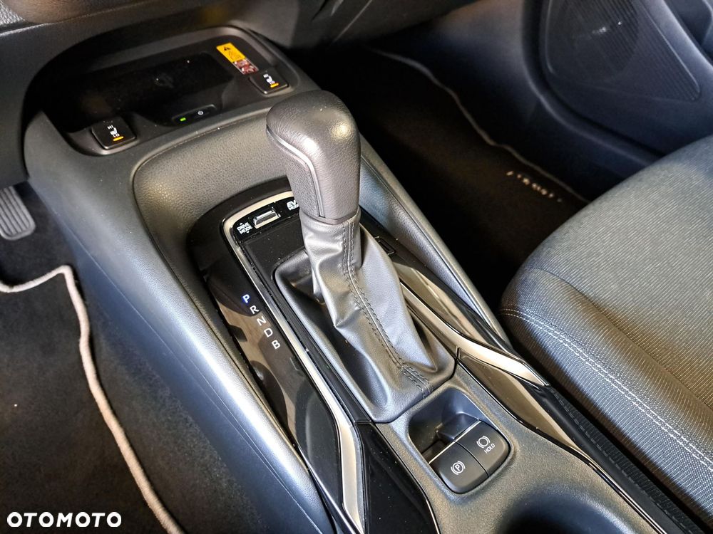 Toyota Corolla 1.8 Hybrid Comfort - 25