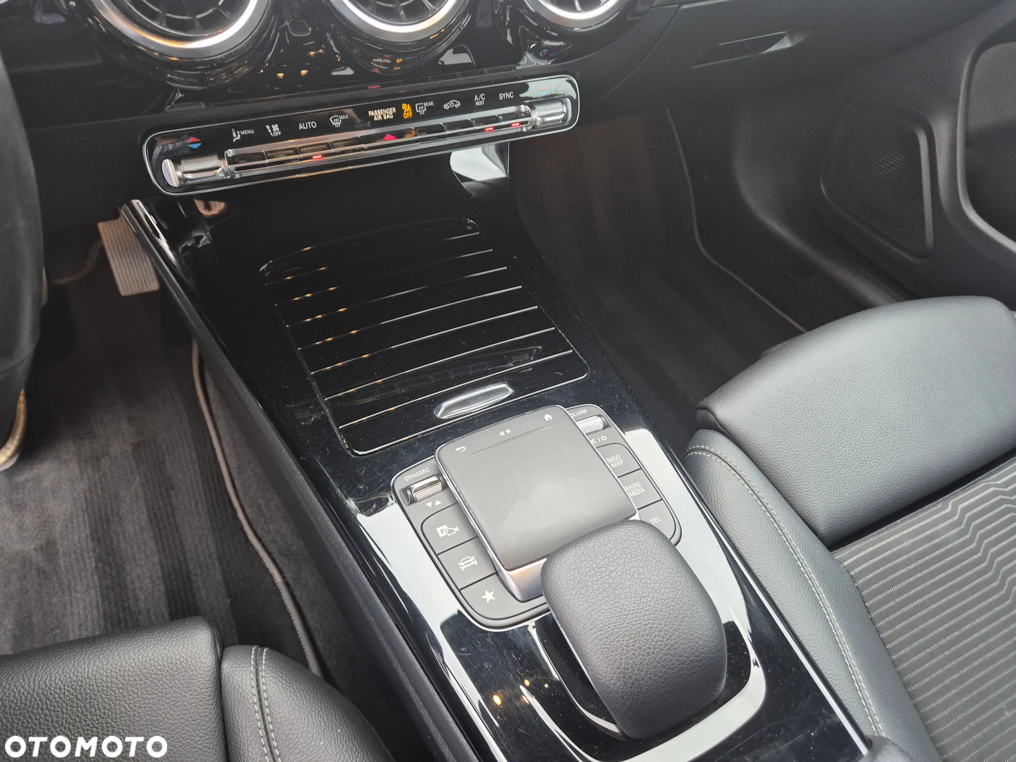 Mercedes-Benz CLA 200 Shooting Brake 7G-DCT Edition 2020 - 31