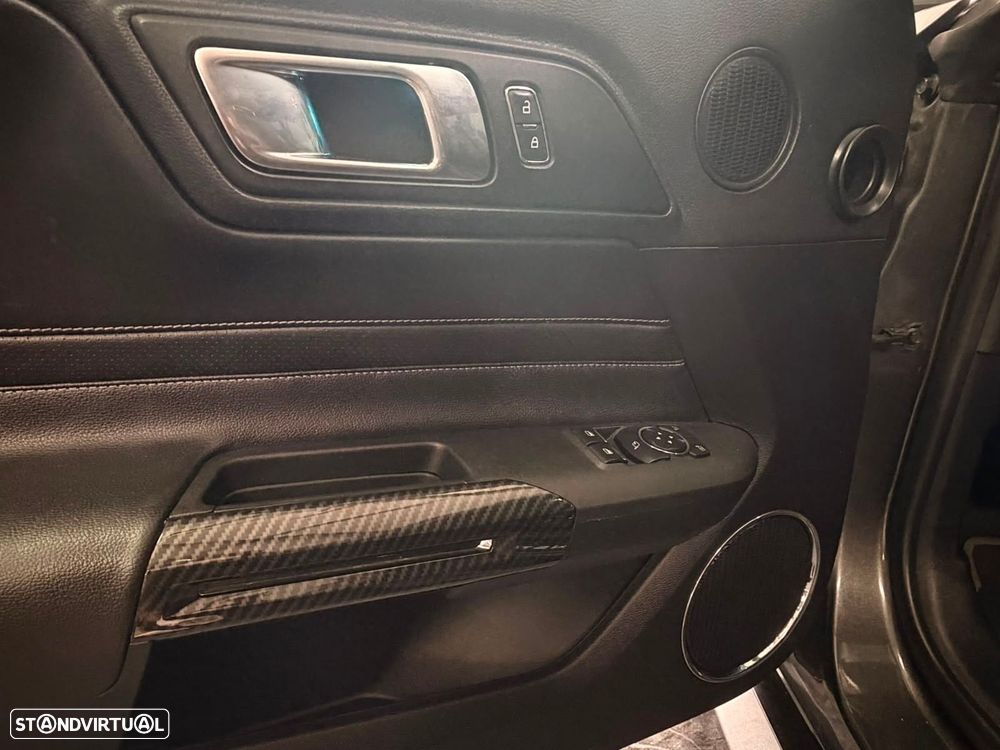 Ford Mustang 2.3 Eco Boost - 21