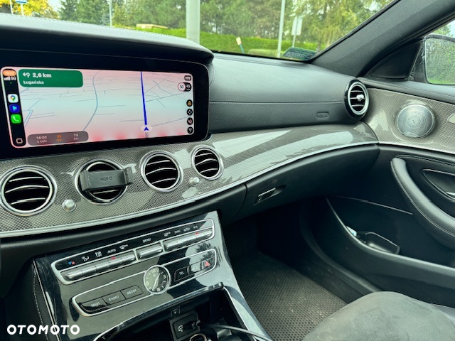 Mercedes-Benz Klasa E 220 d 4-Matic Business Edition 9G-TRONIC - 25