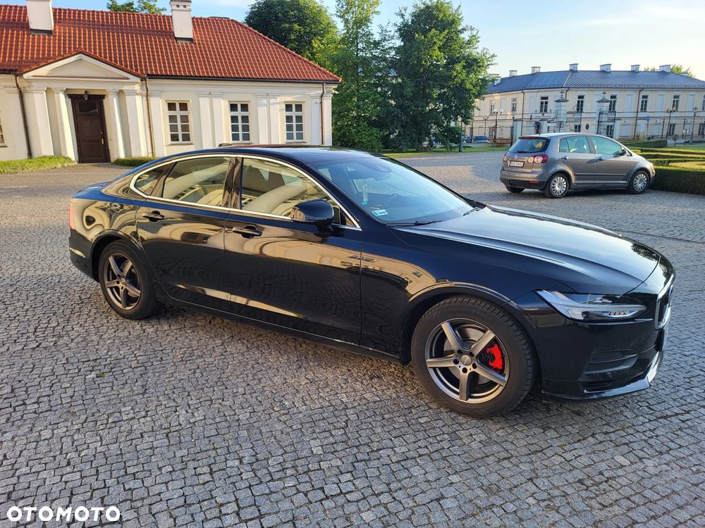Volvo S90 D5 AWD Momentum - 2