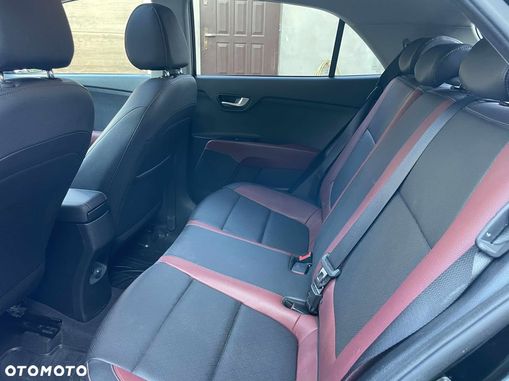 Kia Rio 1.0 T-GDI 120 Platinum Edition - 17