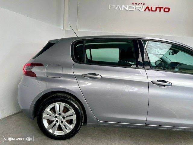 Peugeot 308 1.5 BlueHDi Active Pack EAT8 - 16