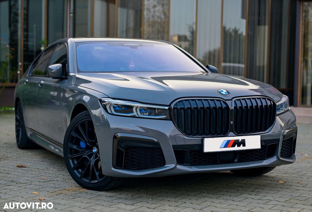 BMW Seria 7 745e - 2