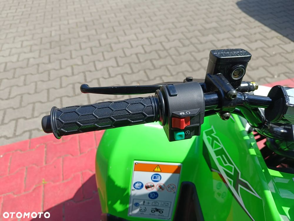 Kawasaki KFX - 13