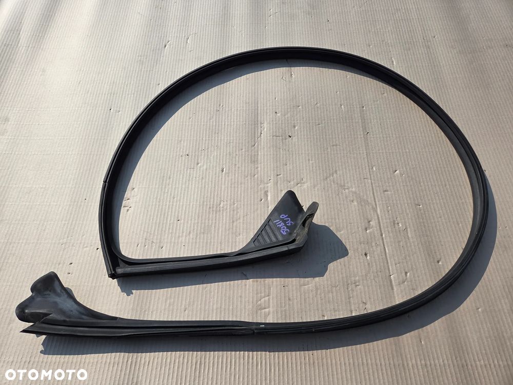 Uszczelka karoseryjna prawa Peugeot 508 II SW - 1