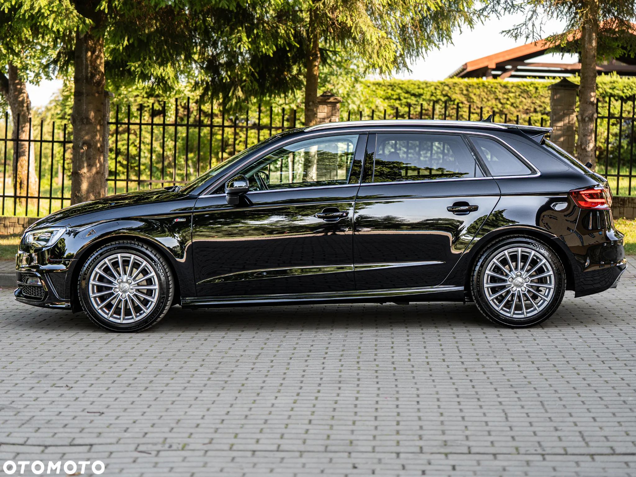 Audi A3 2.0 TDI Sportback (clean diesel) quattro S line Sportpaket - 6