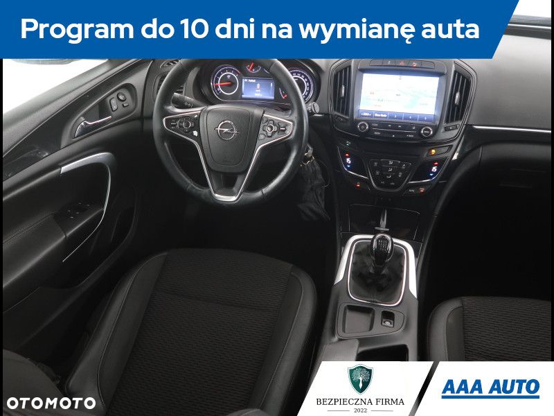 Opel Insignia - 8