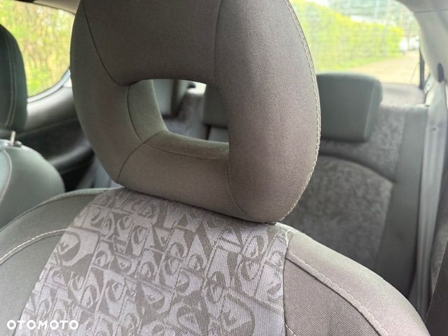 Peugeot 206 - 12